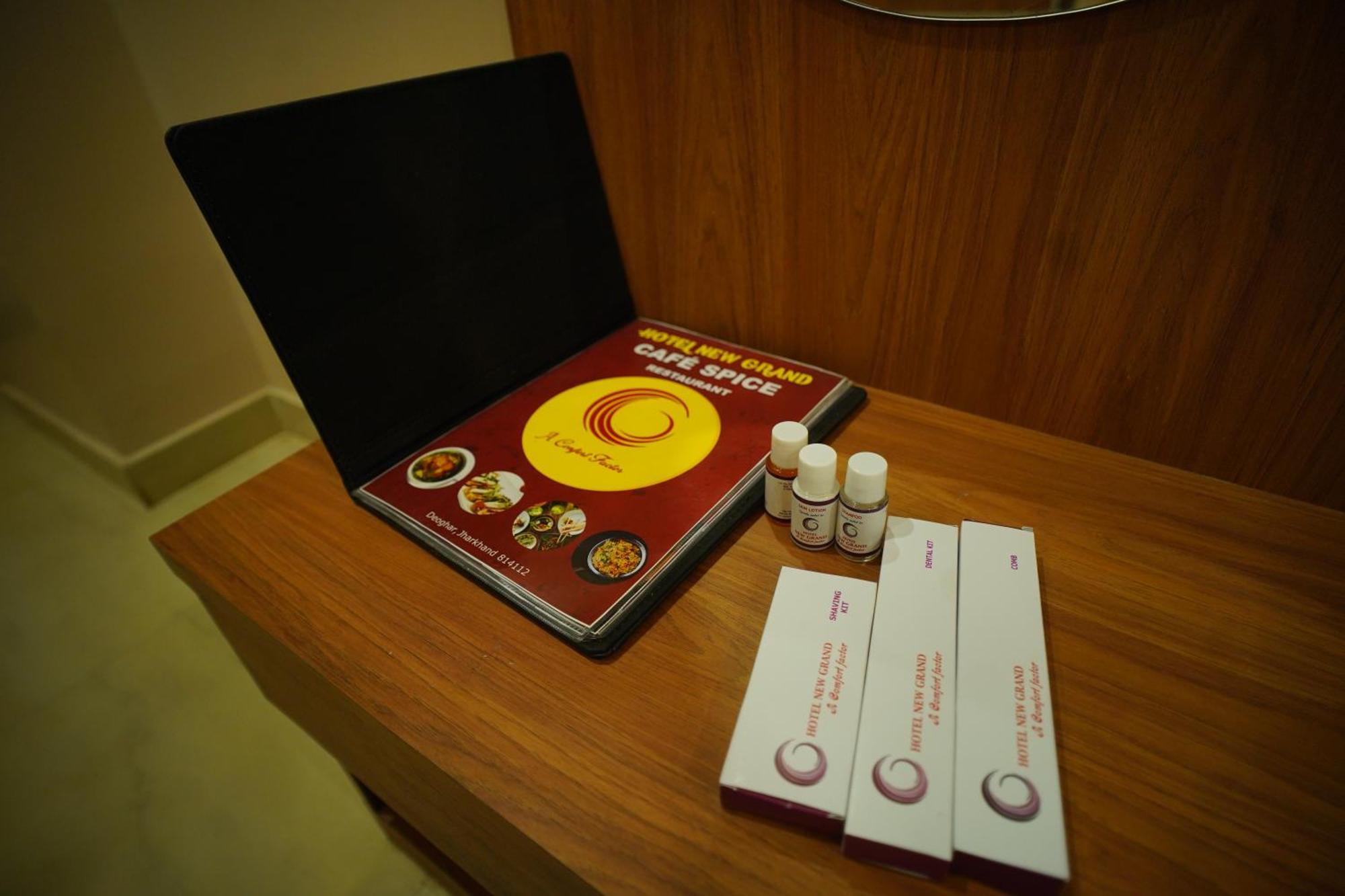 Hotel New Grand Deoghar Buitenkant foto