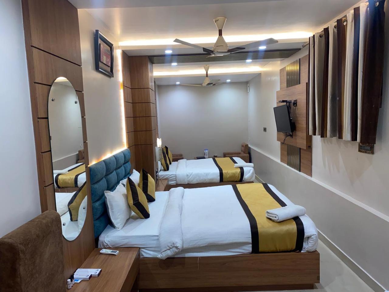 Hotel New Grand Deoghar Buitenkant foto