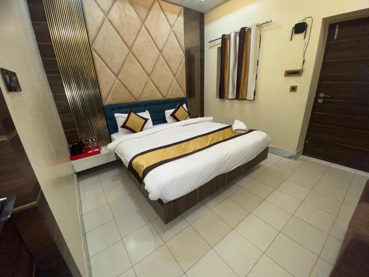 Hotel New Grand Deoghar Buitenkant foto