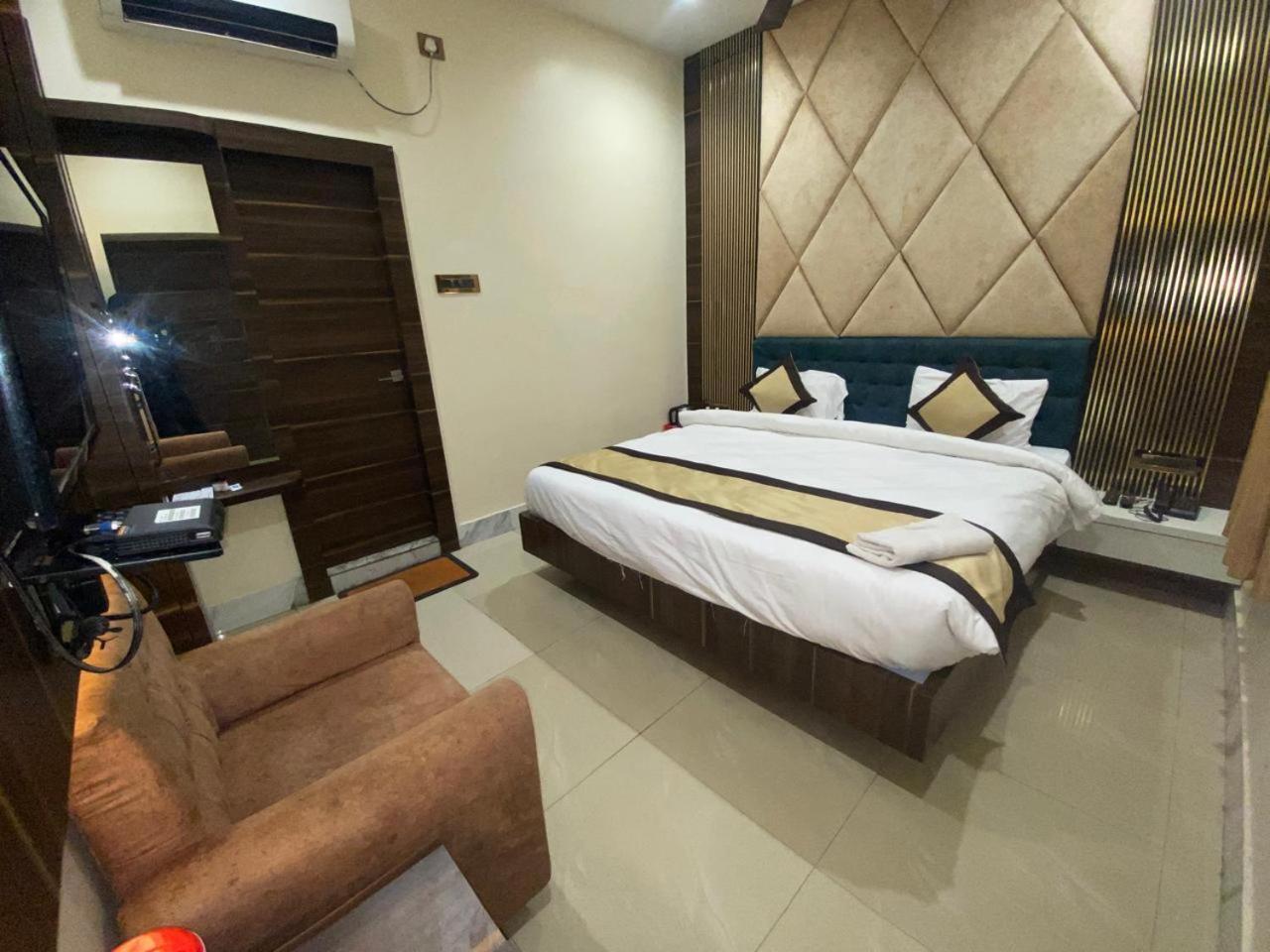 Hotel New Grand Deoghar Buitenkant foto